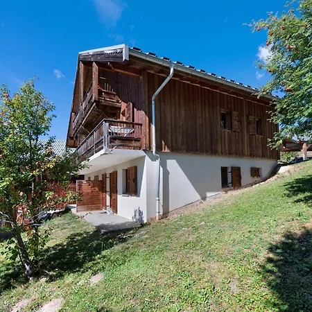 Des Cimes Apartment *